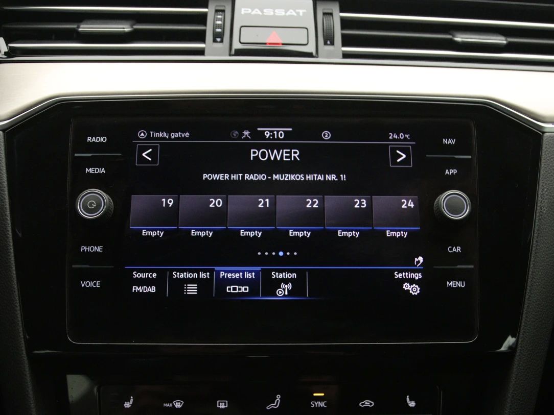 Volkswagen Passat | 21