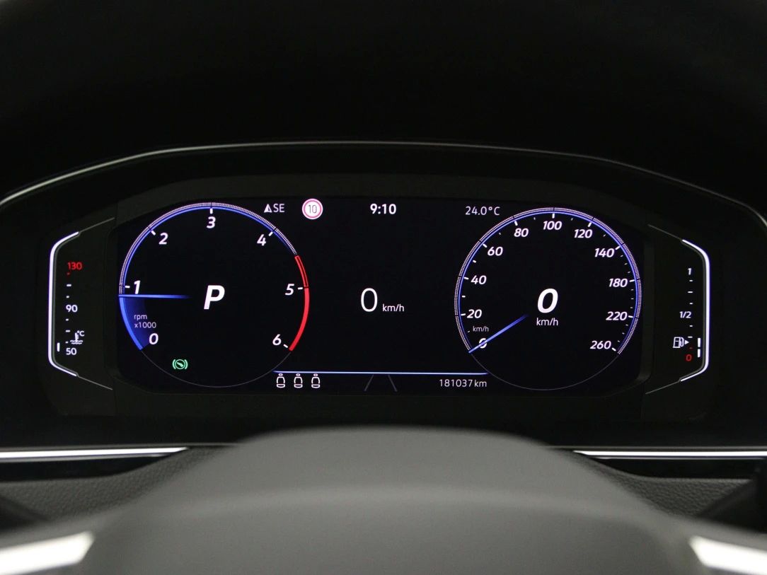 Volkswagen Passat | 18