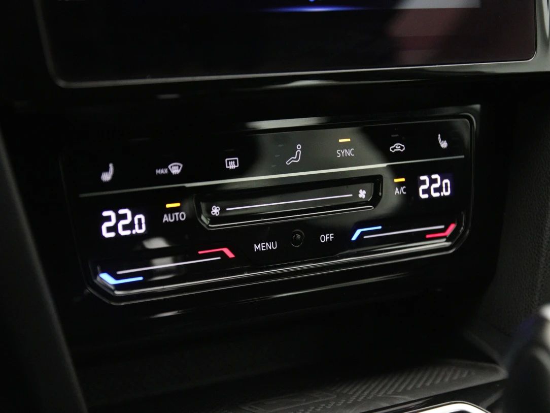 Volkswagen Passat | 19