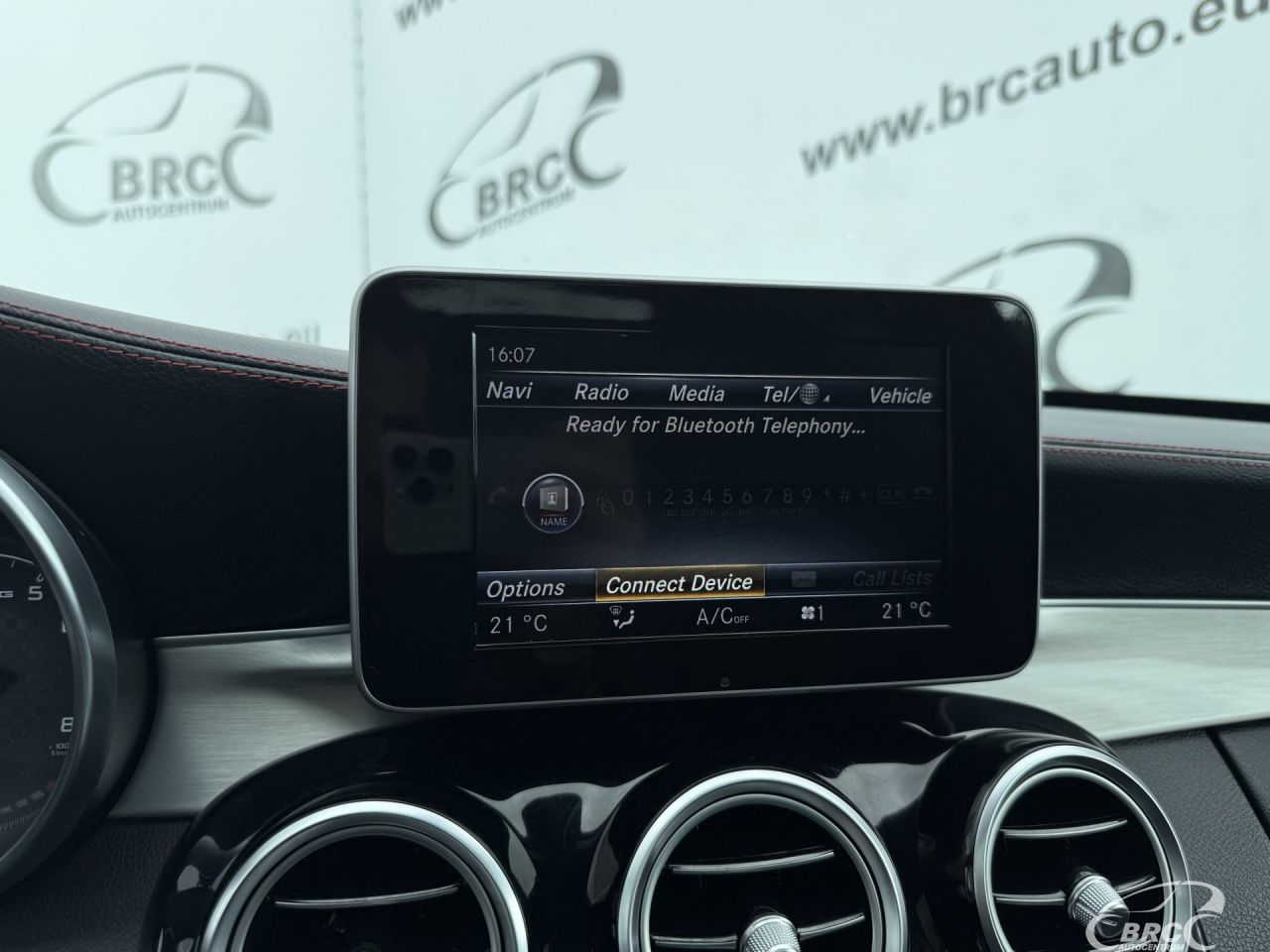 Mercedes-Benz C450 | 39