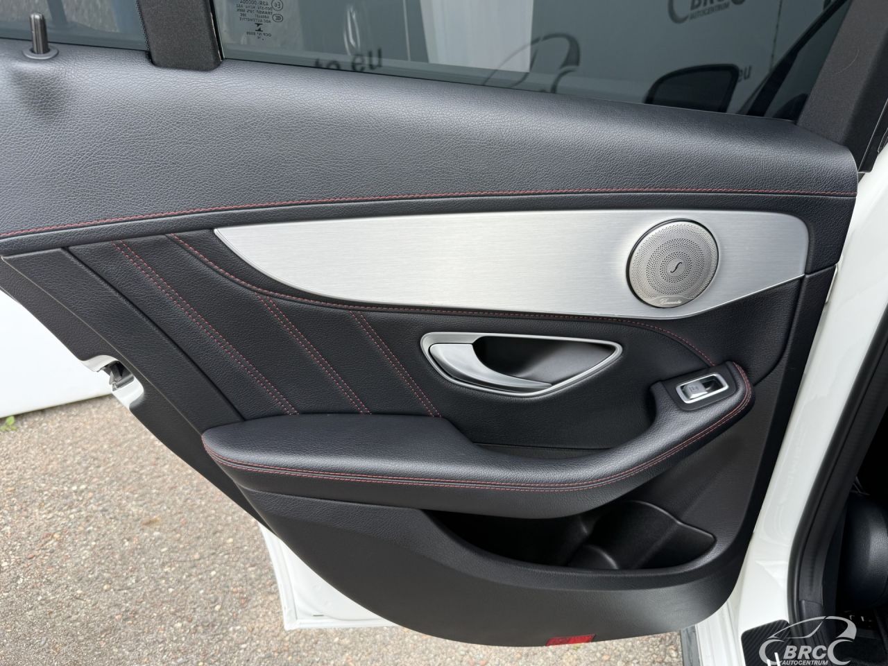 Mercedes-Benz C450 | 15