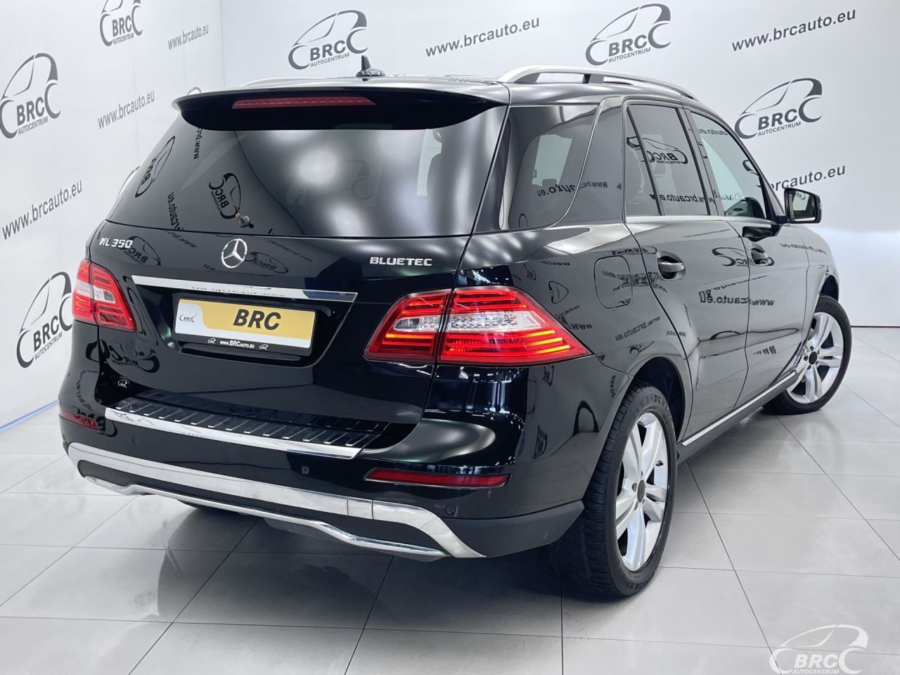 Mercedes-Benz ML350 | 43