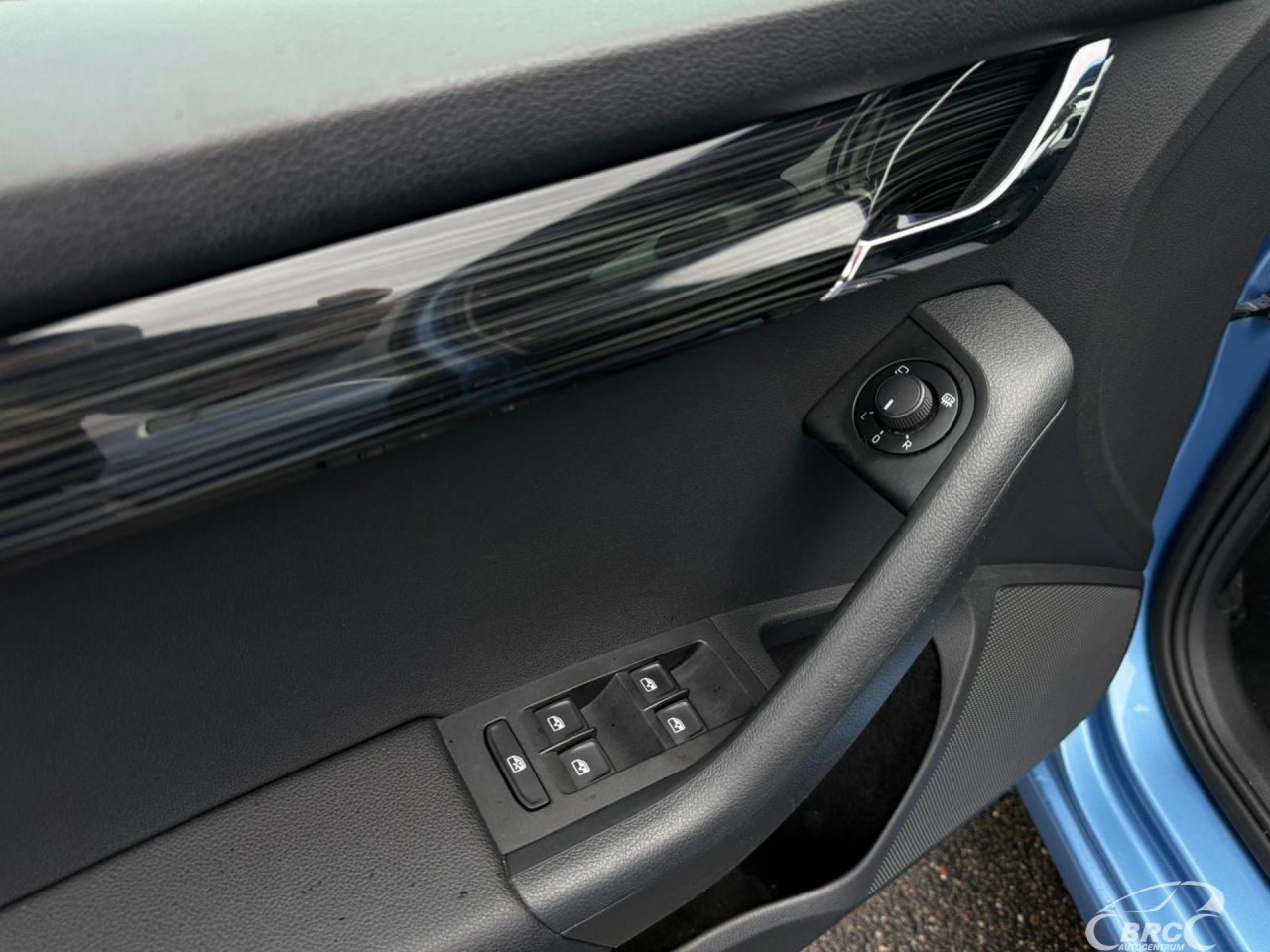 Skoda Octavia | 10