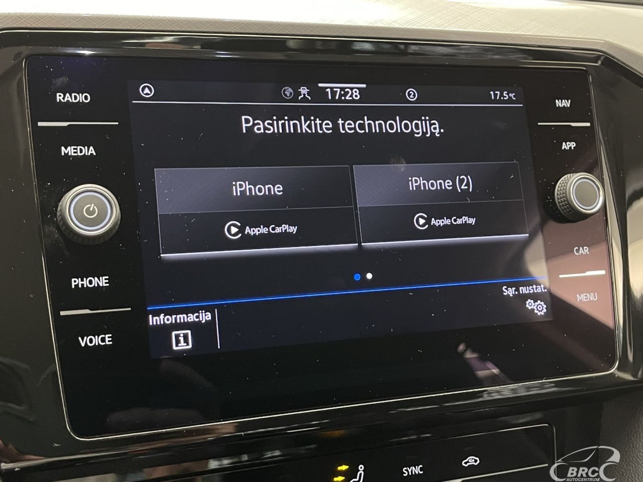 Volkswagen Passat | 36
