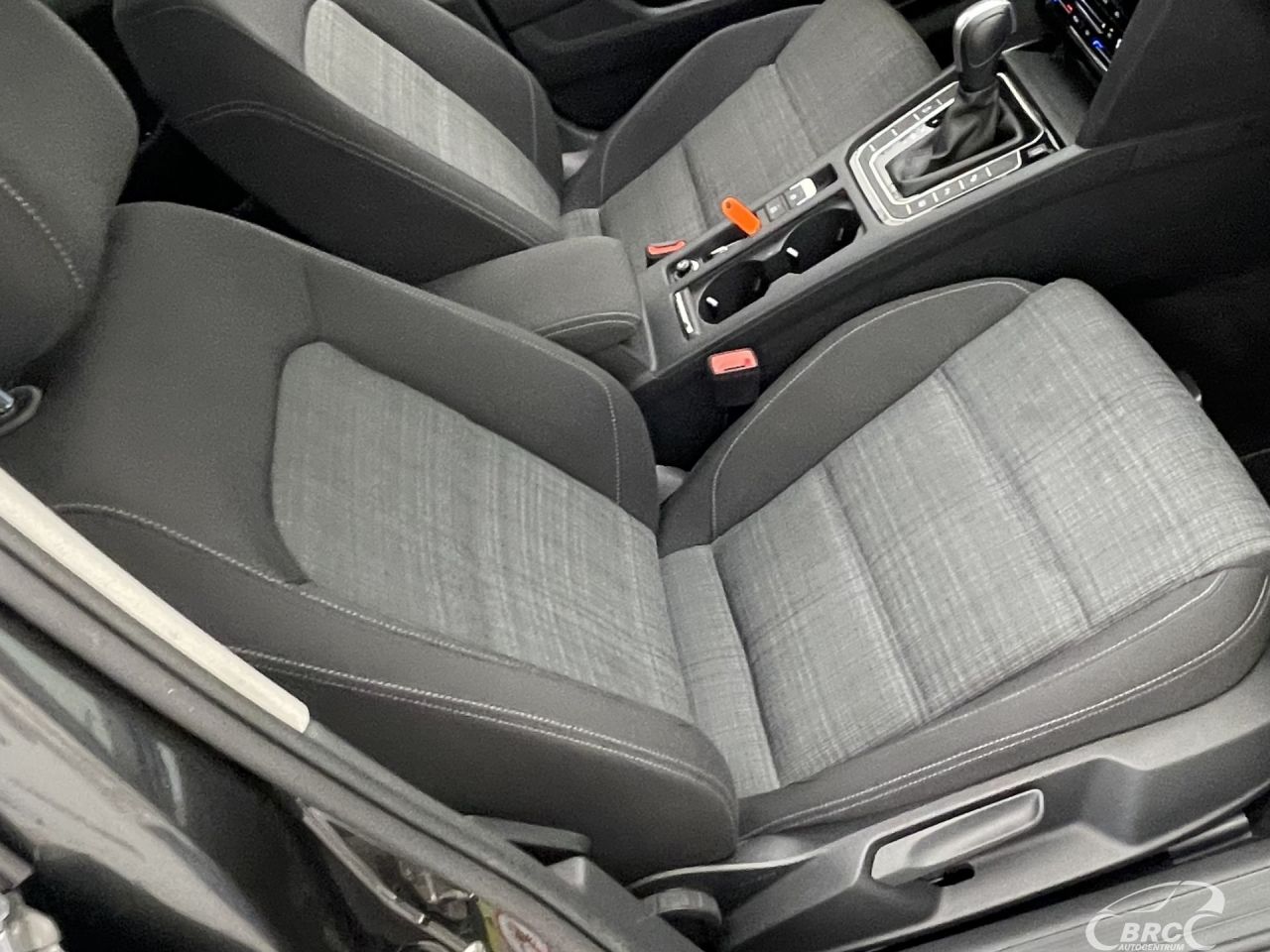 Volkswagen Passat | 4