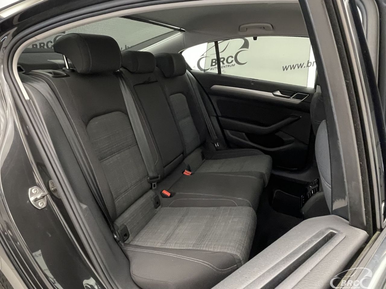 Volkswagen Passat | 10