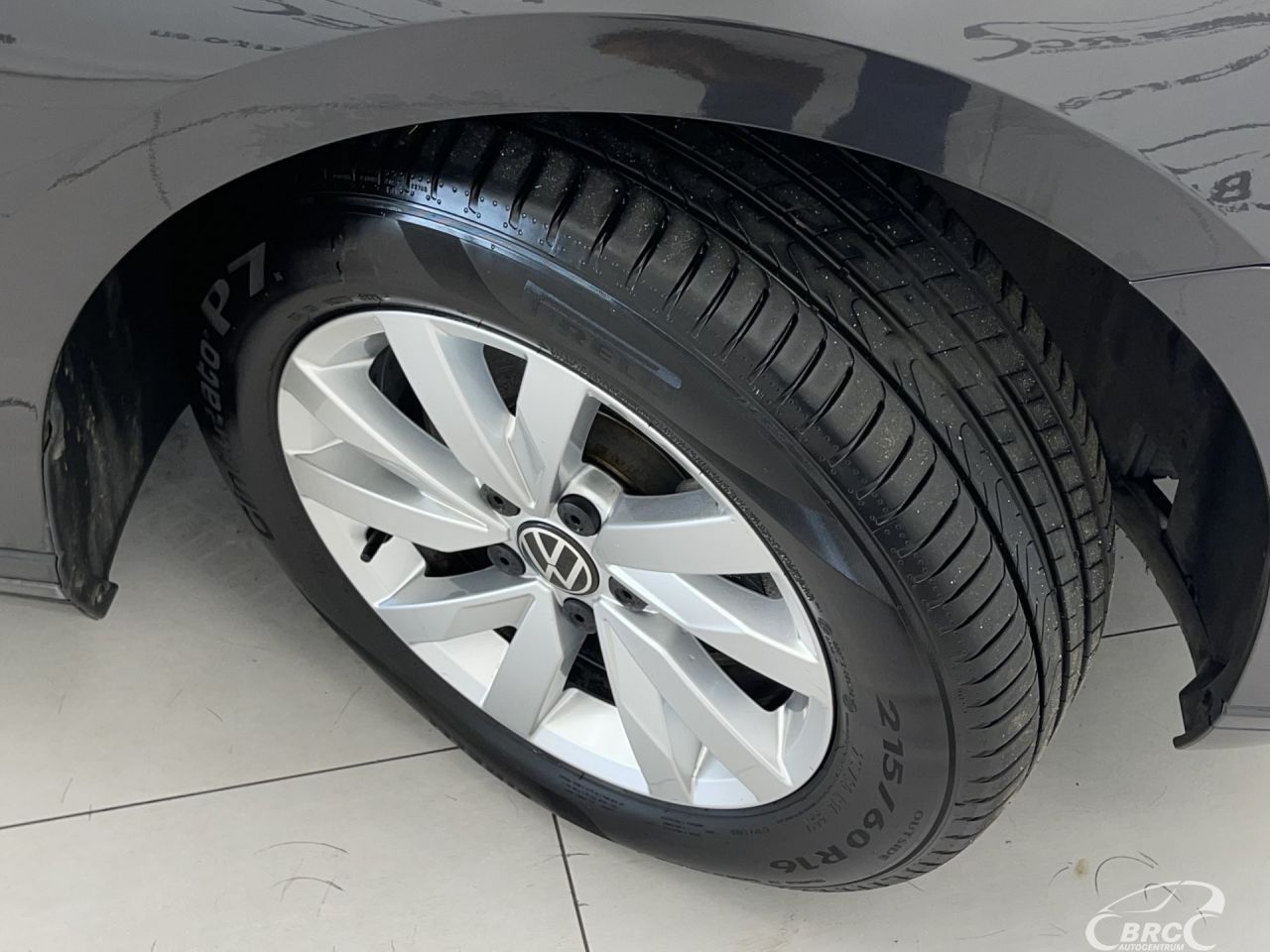 Volkswagen Passat | 38