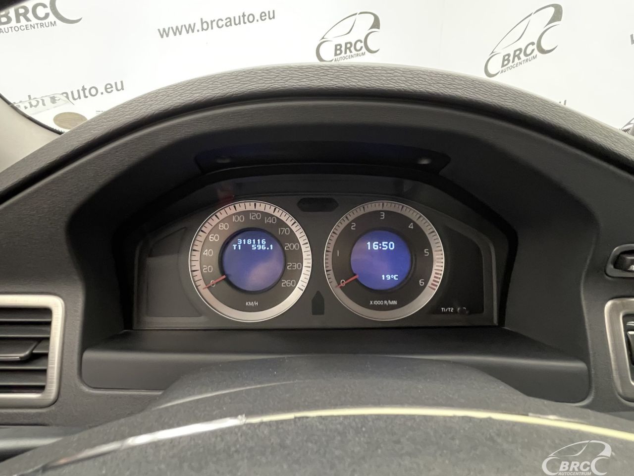 Volvo S80 | 28