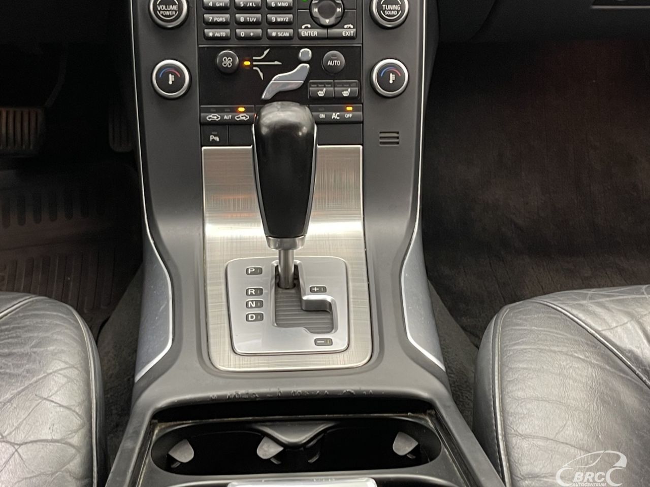 Volvo S80 | 16