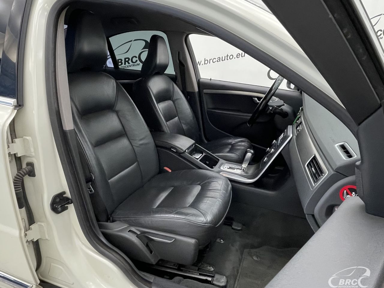 Volvo S80 | 6