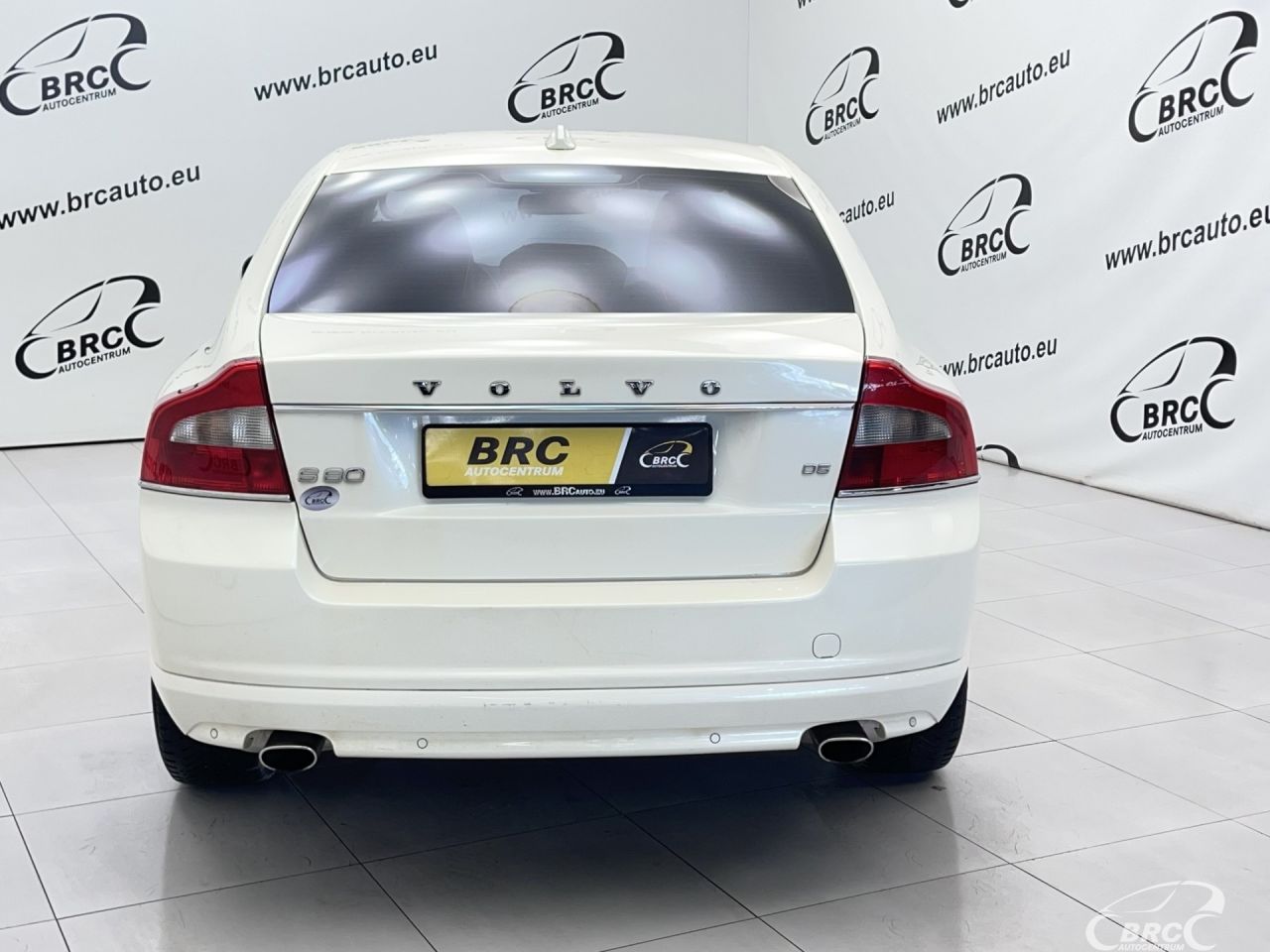 Volvo S80 | 40