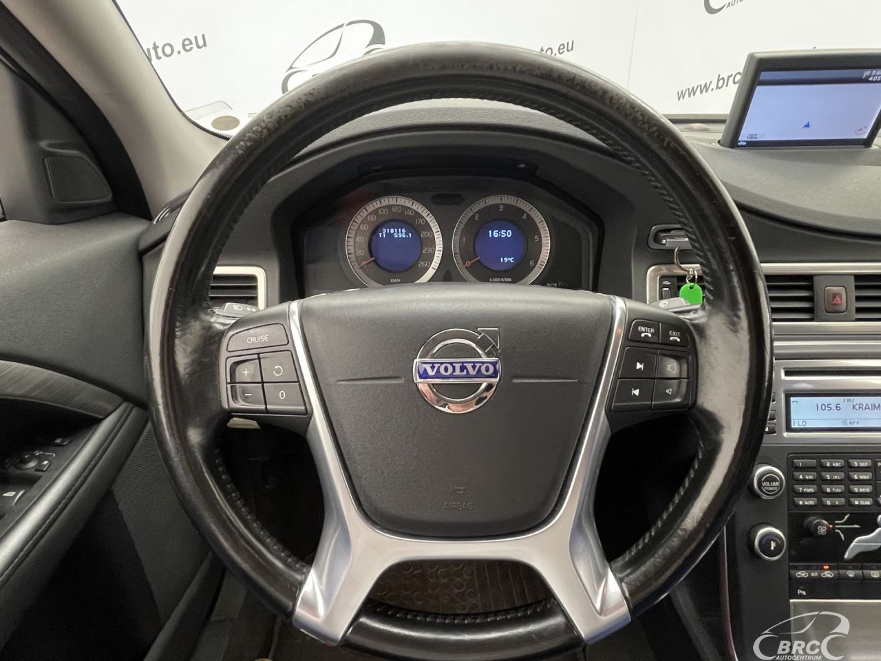Volvo S80 | 25