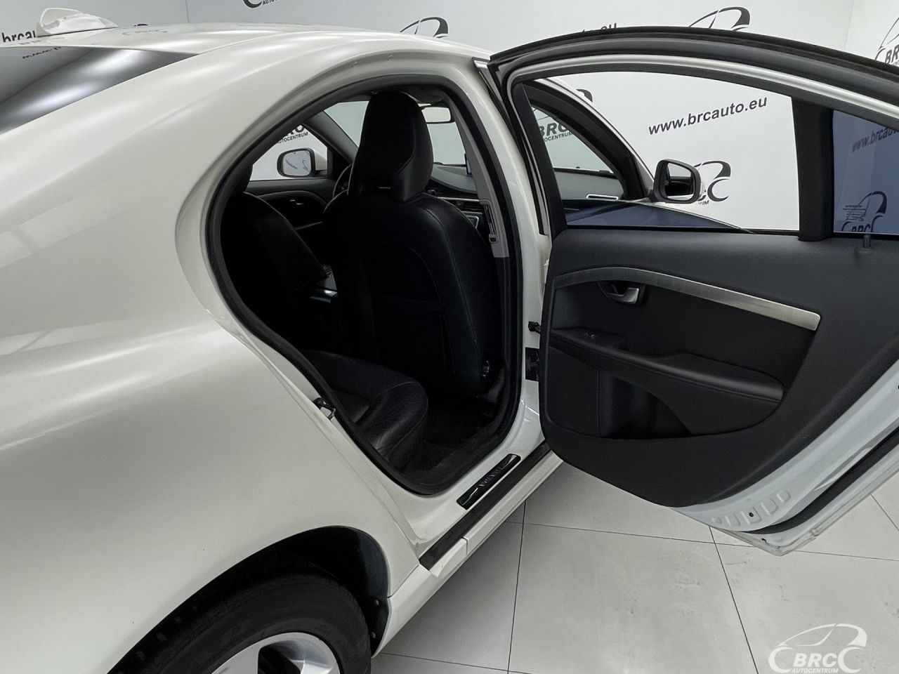Volvo S80 | 11