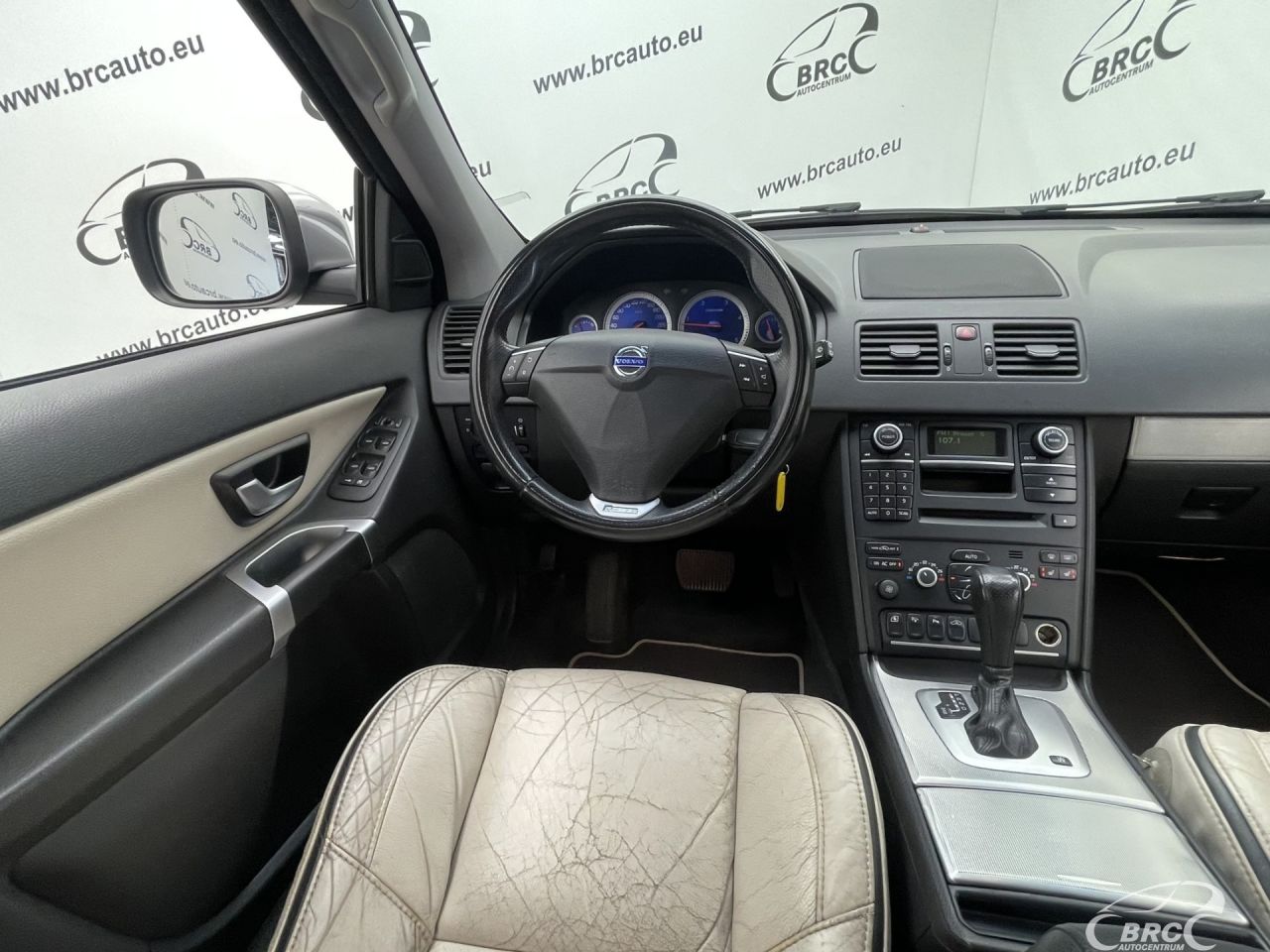 Volvo XC90 | 13