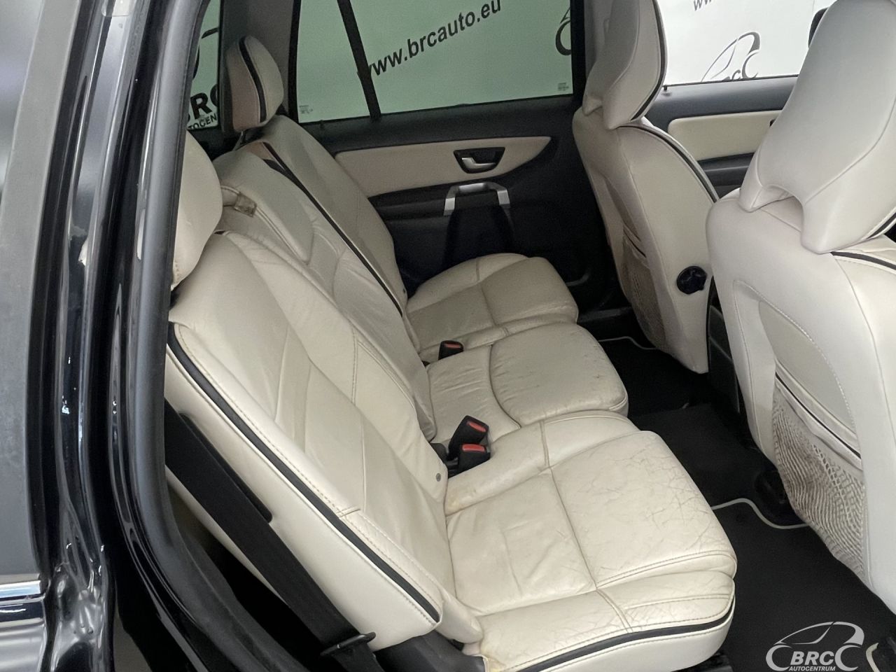 Volvo XC90 | 8