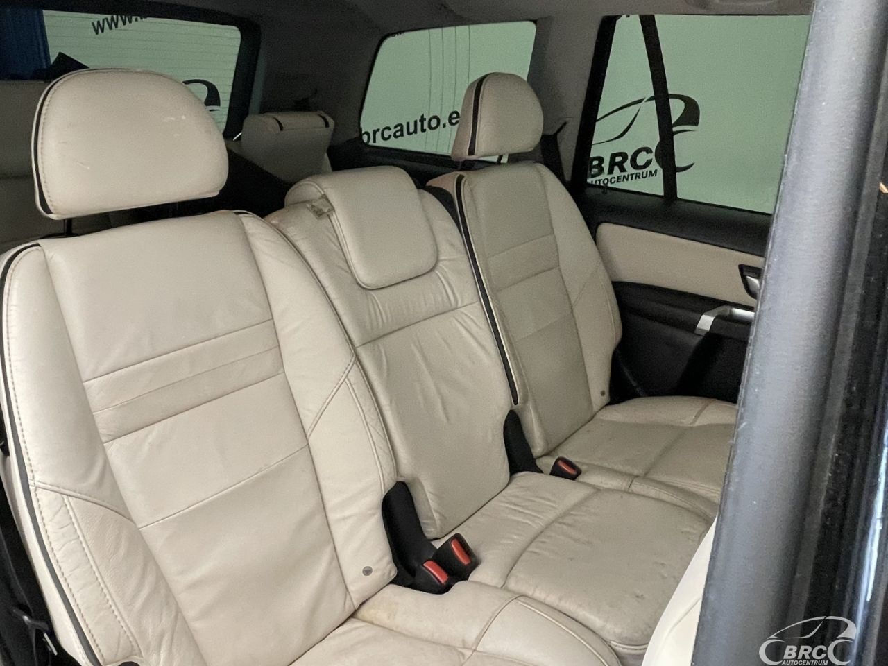Volvo XC90 | 9