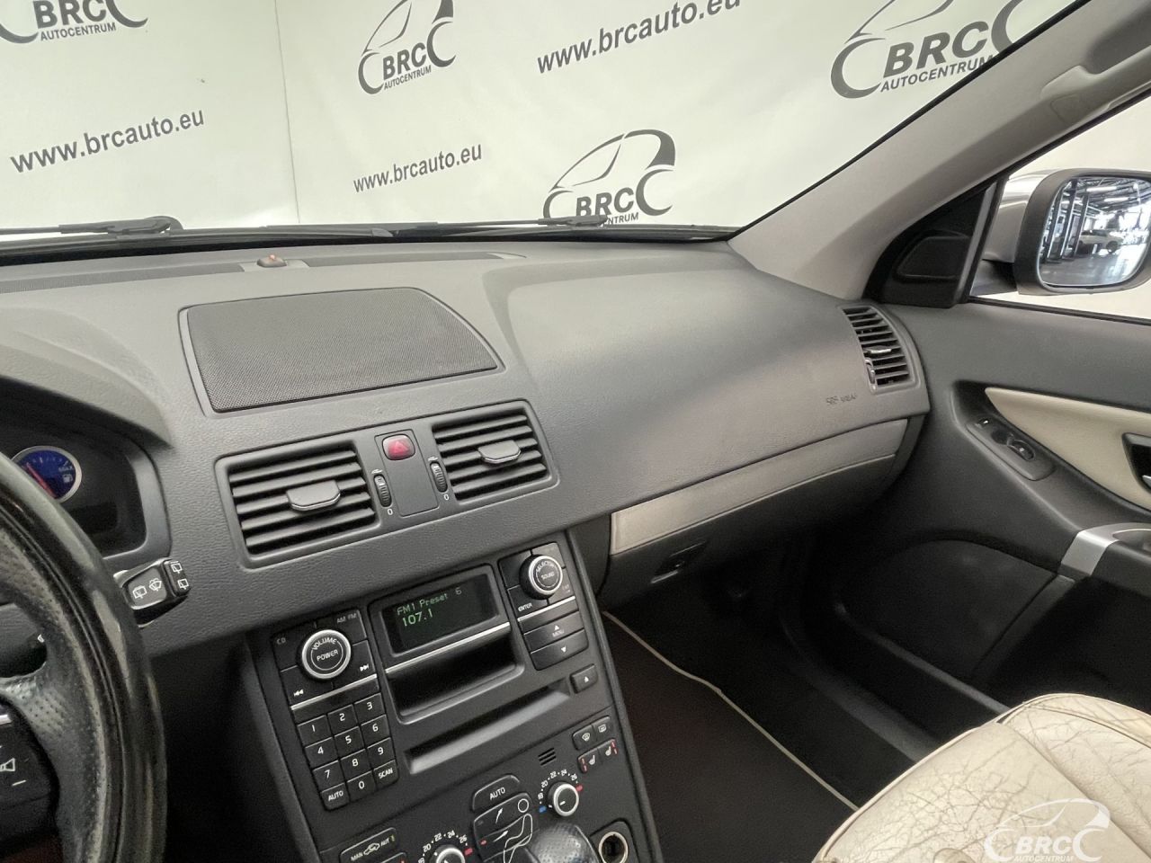 Volvo XC90 | 21