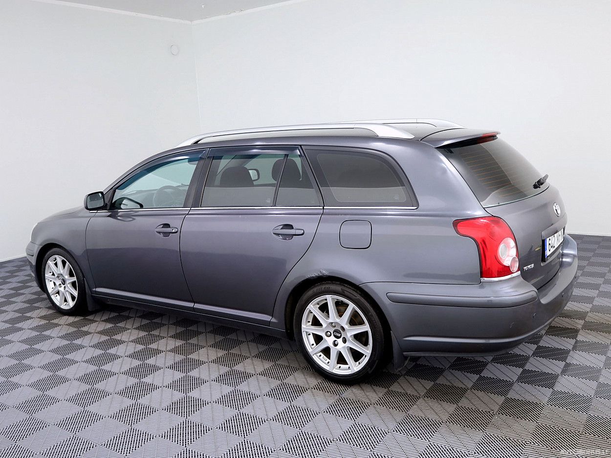 Toyota Avensis | 3