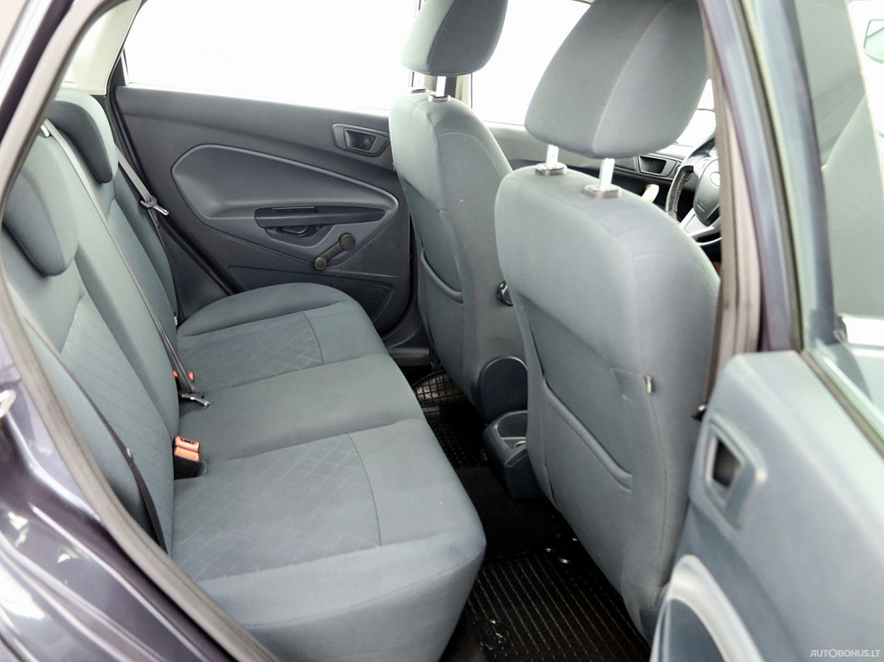 Ford Fiesta | 6
