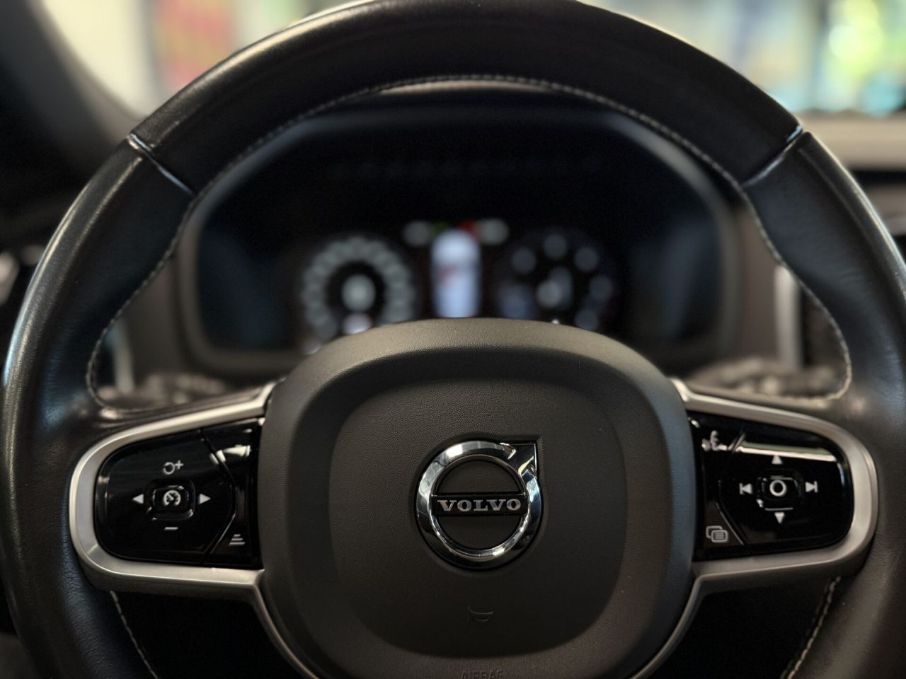 Volvo XC90 | 7