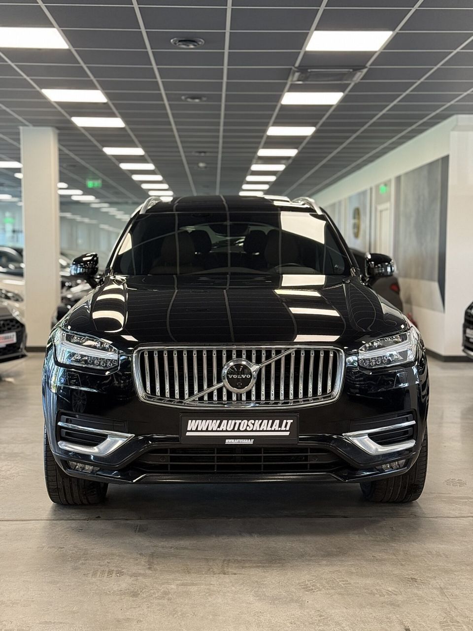 Volvo XC90 | 3