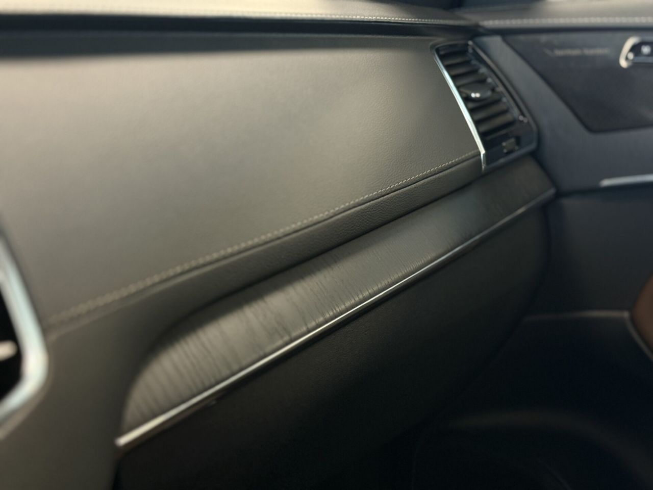 Volvo XC90 | 19