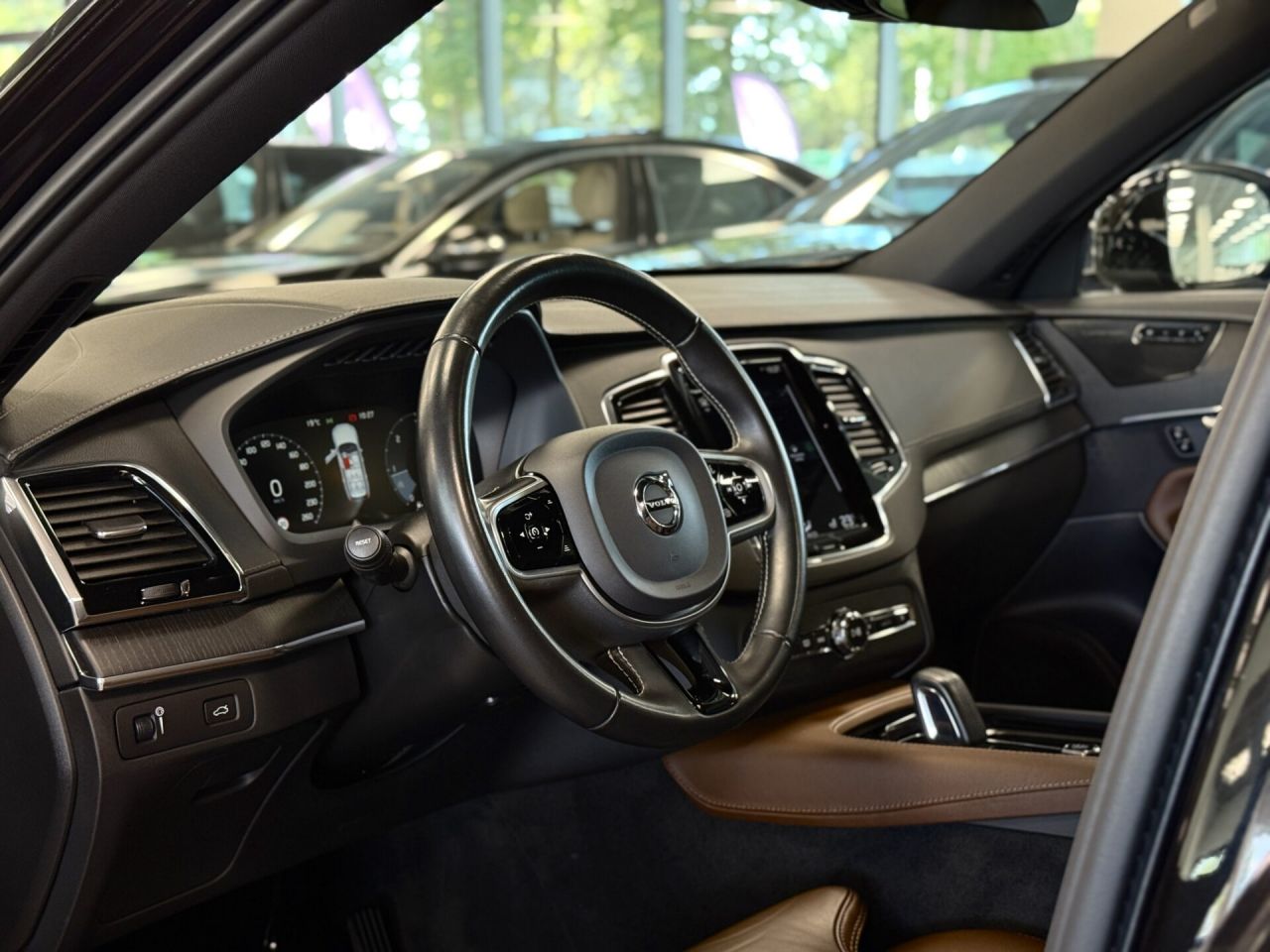 Volvo XC90 | 5