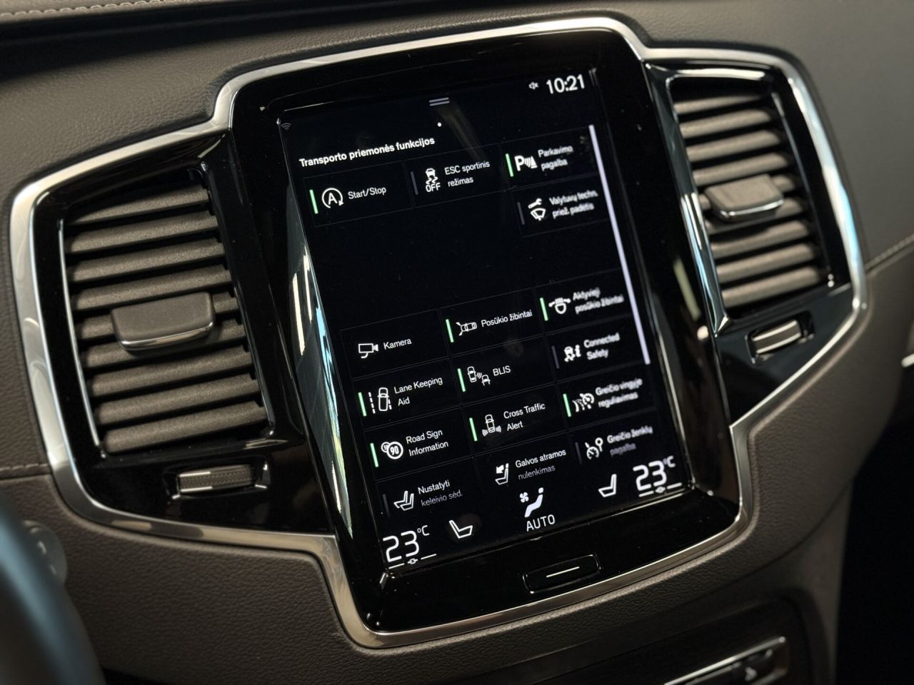 Volvo XC90 | 20