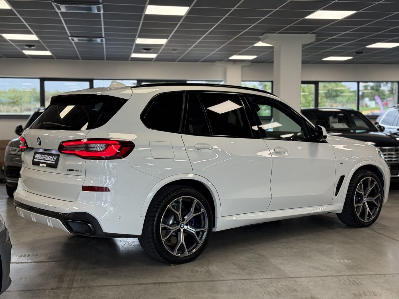 BMW X5 | 4