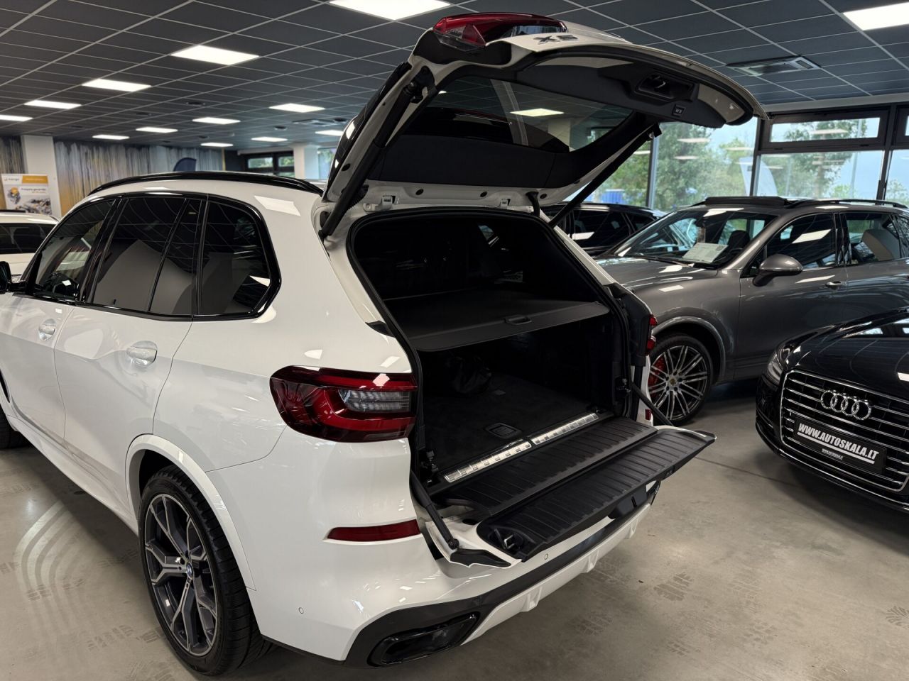 BMW X5 | 31
