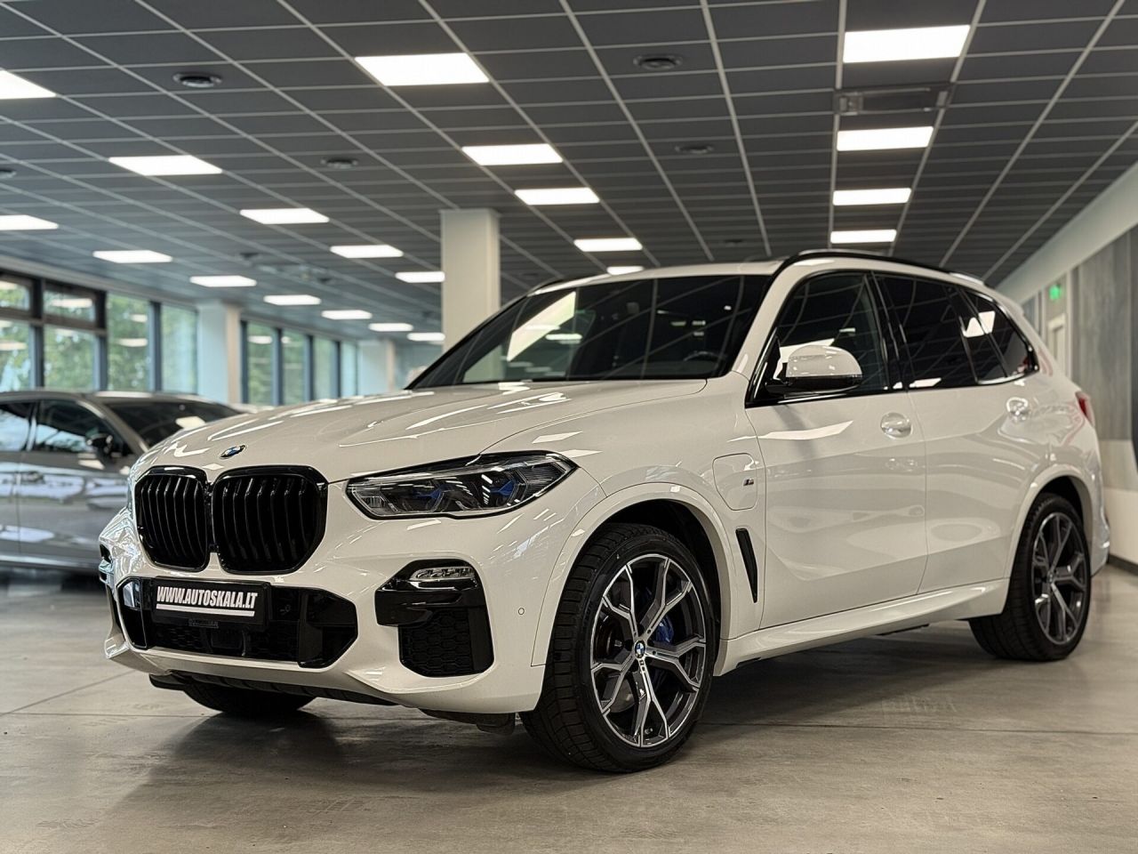 BMW X5 | 3