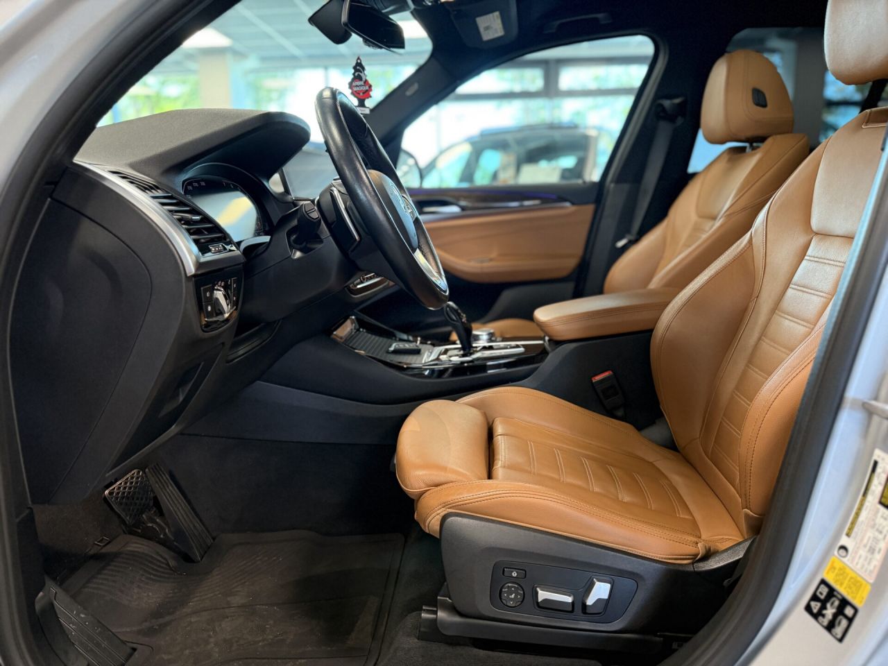 BMW X3 | 25
