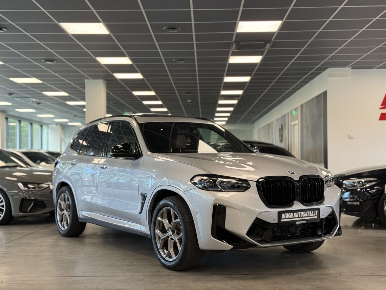 BMW X3 | 44