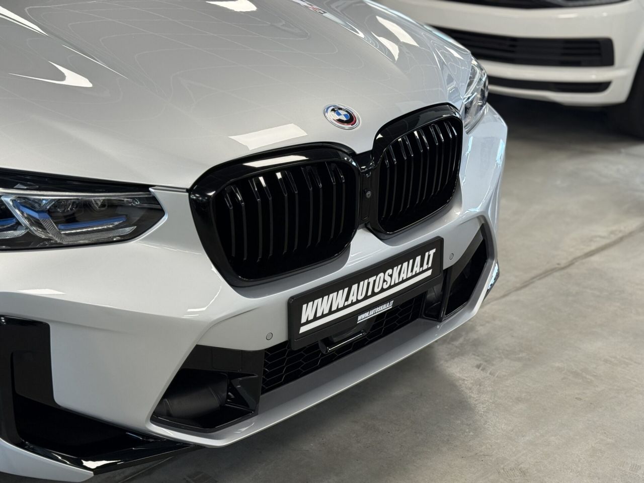 BMW X3 | 46