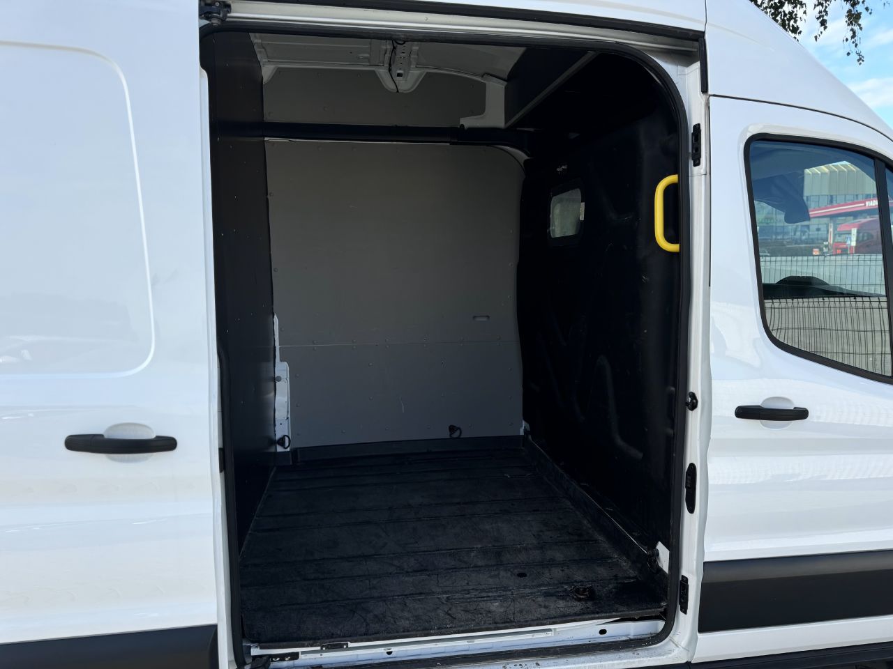 Ford Transit | 10