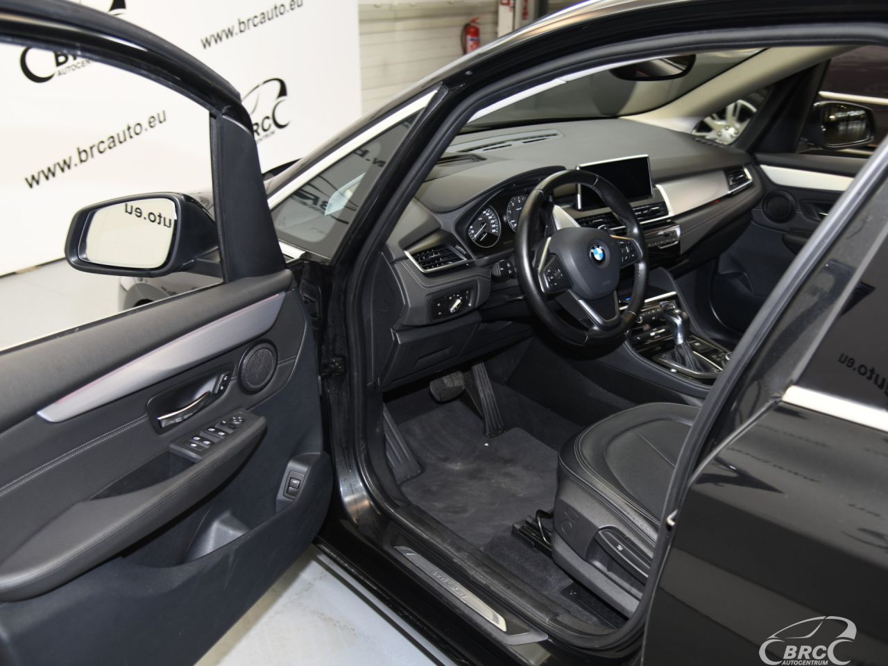 BMW 218 | 15