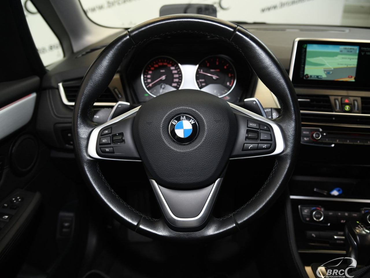 BMW 218 | 23
