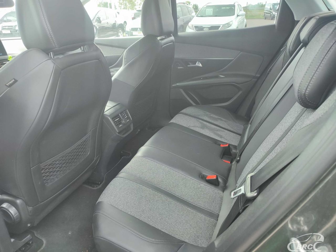 Peugeot 3008 | 13