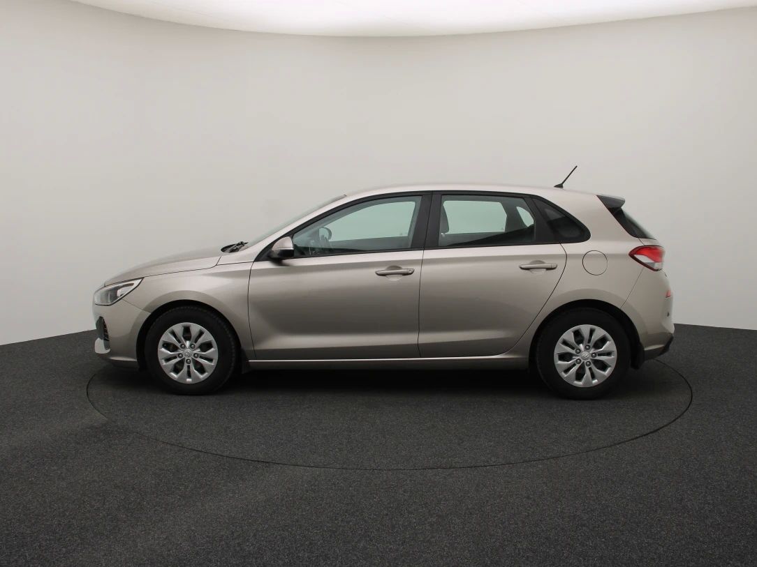 Hyundai i30 | 5