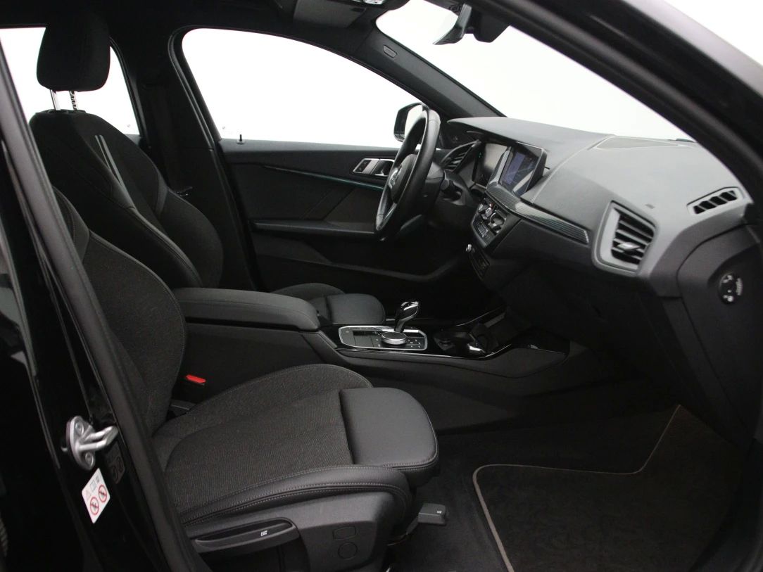 BMW 118 | 13