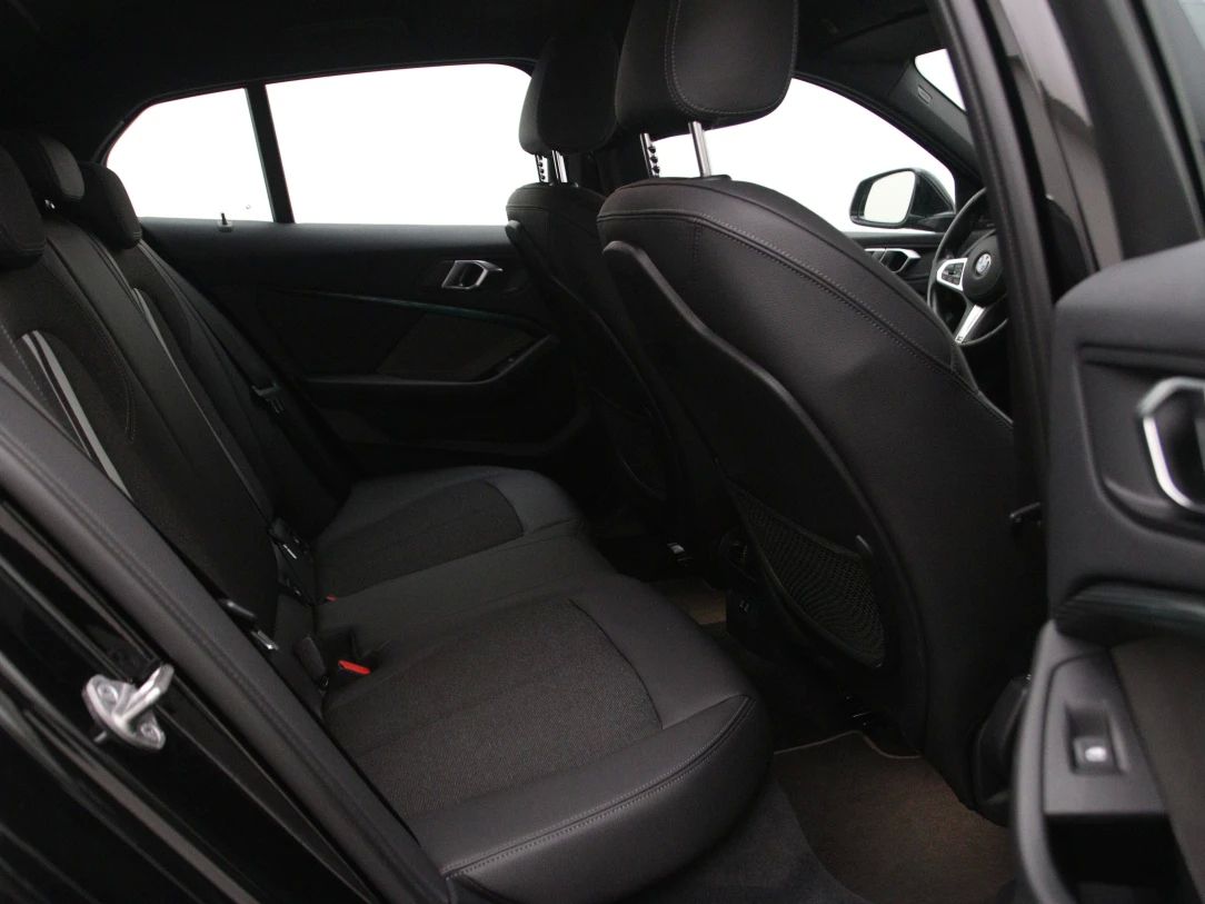 BMW 118 | 14