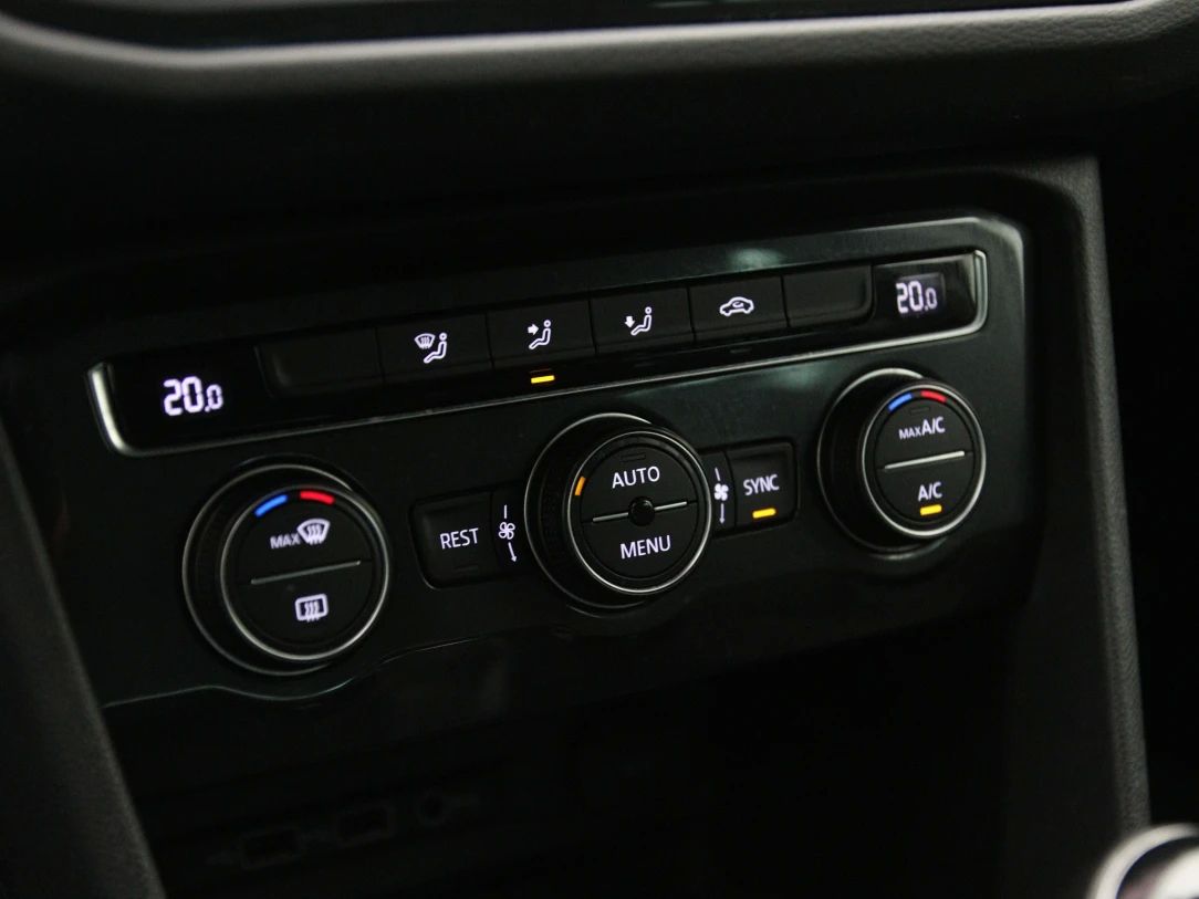 Volkswagen Tiguan | 18