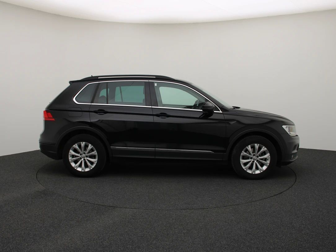 Volkswagen Tiguan | 8