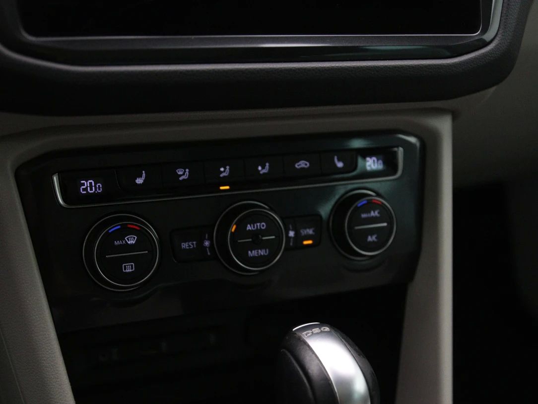 Volkswagen Tiguan | 19