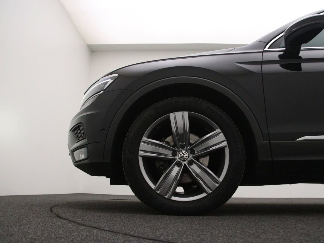 Volkswagen Tiguan | 27