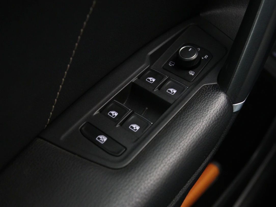 Volkswagen Tiguan | 24