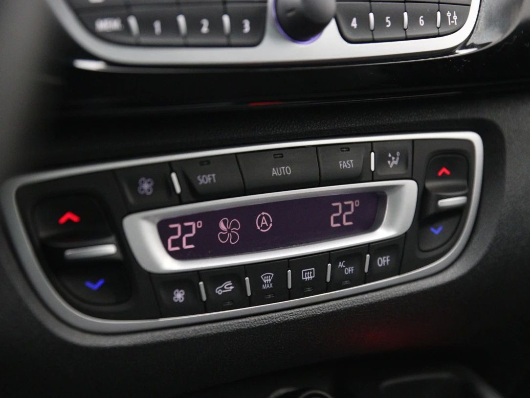 Renault Grand Scenic | 19