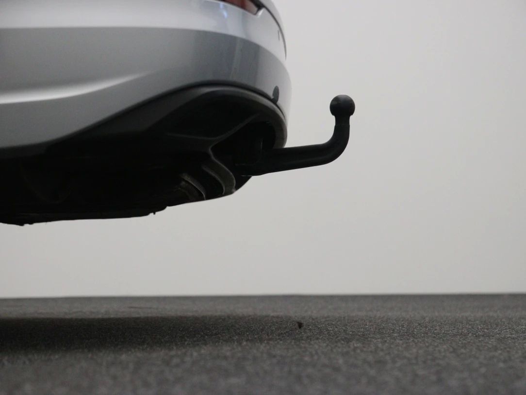 Volkswagen Golf | 28