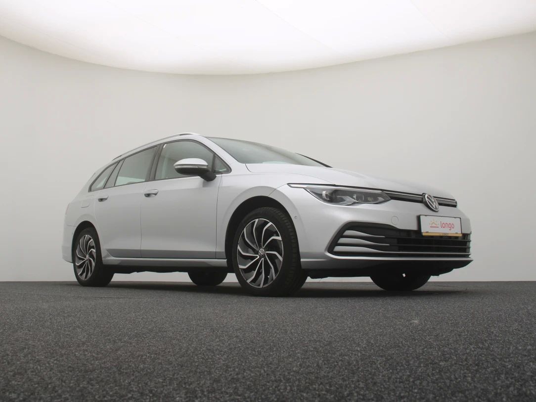 Volkswagen Golf | 10