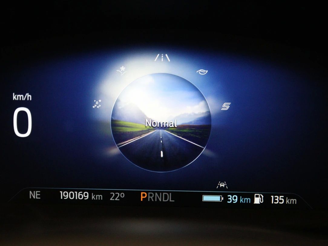 Ford Kuga | 31